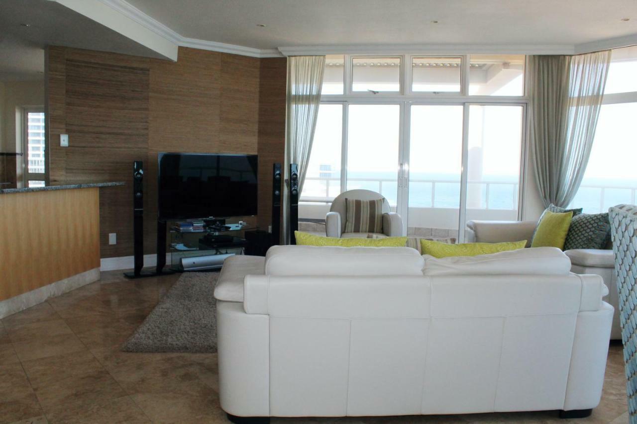 Appartamento Unit 1101 Oyster Rock Durban Esterno foto