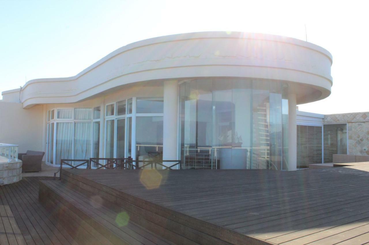 Appartamento Unit 1101 Oyster Rock Durban Esterno foto