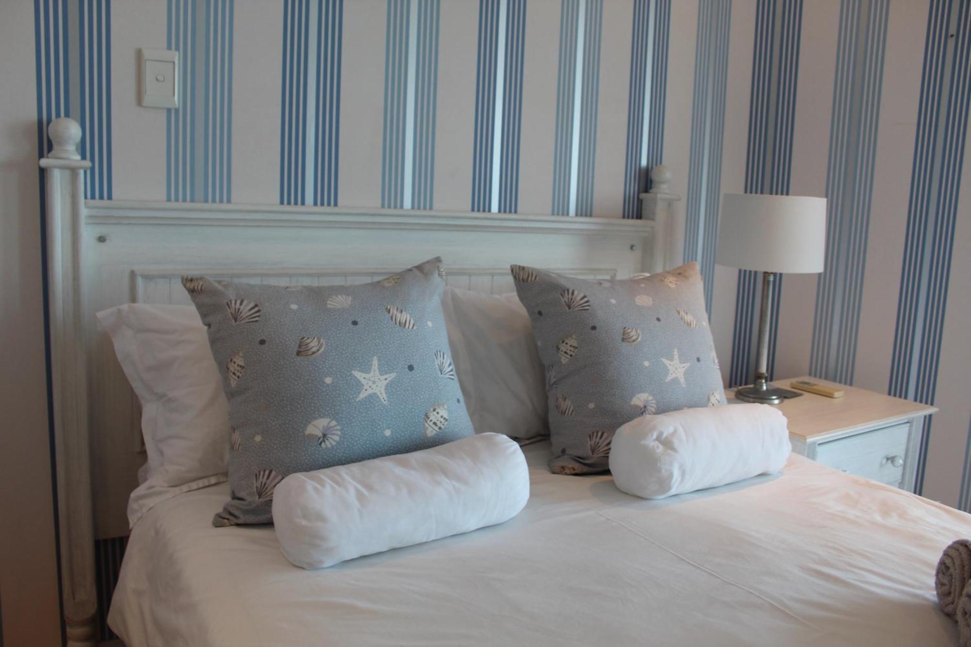 Appartamento Unit 1101 Oyster Rock Durban Esterno foto